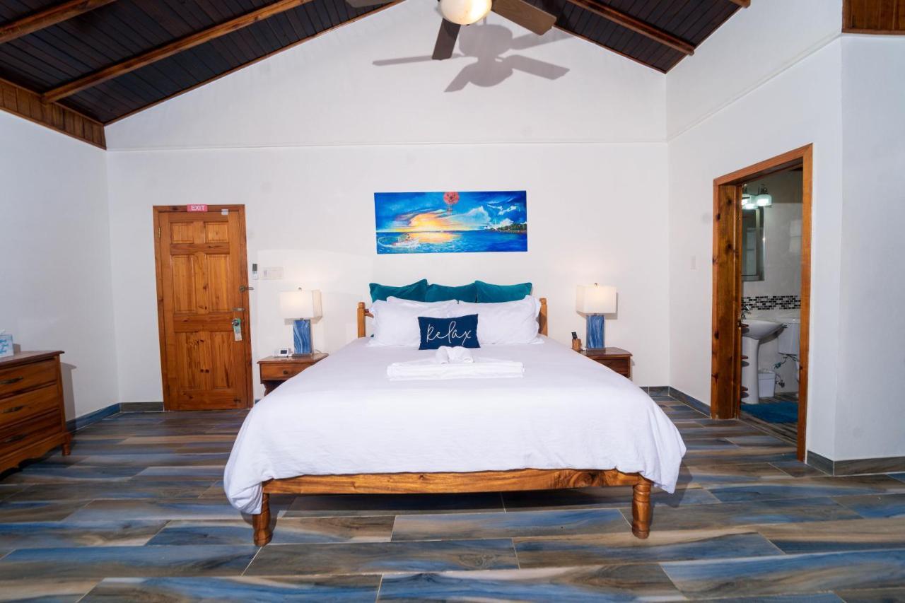 Blue Skies Beach Resort Negril Luaran gambar