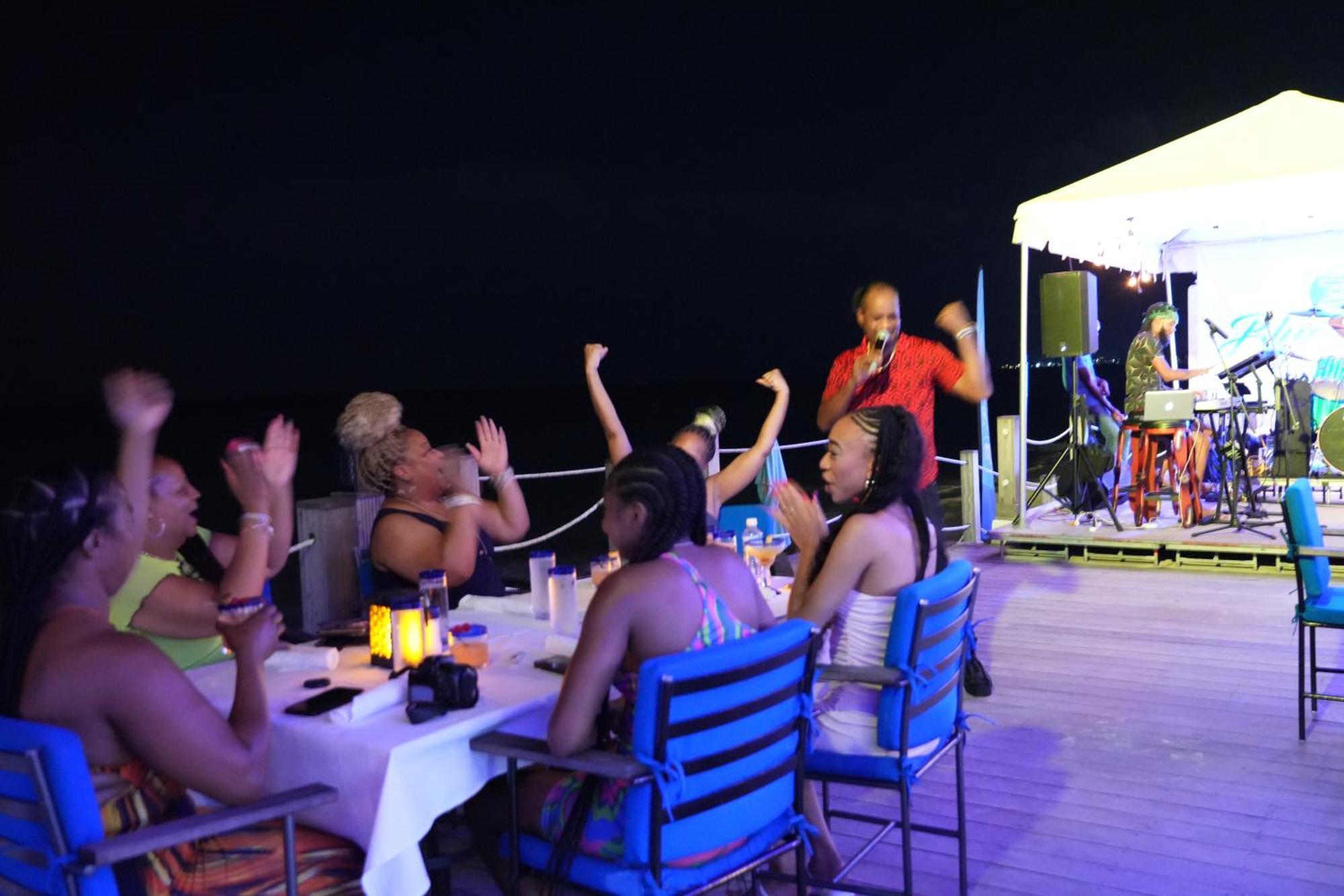 Blue Skies Beach Resort Negril Luaran gambar
