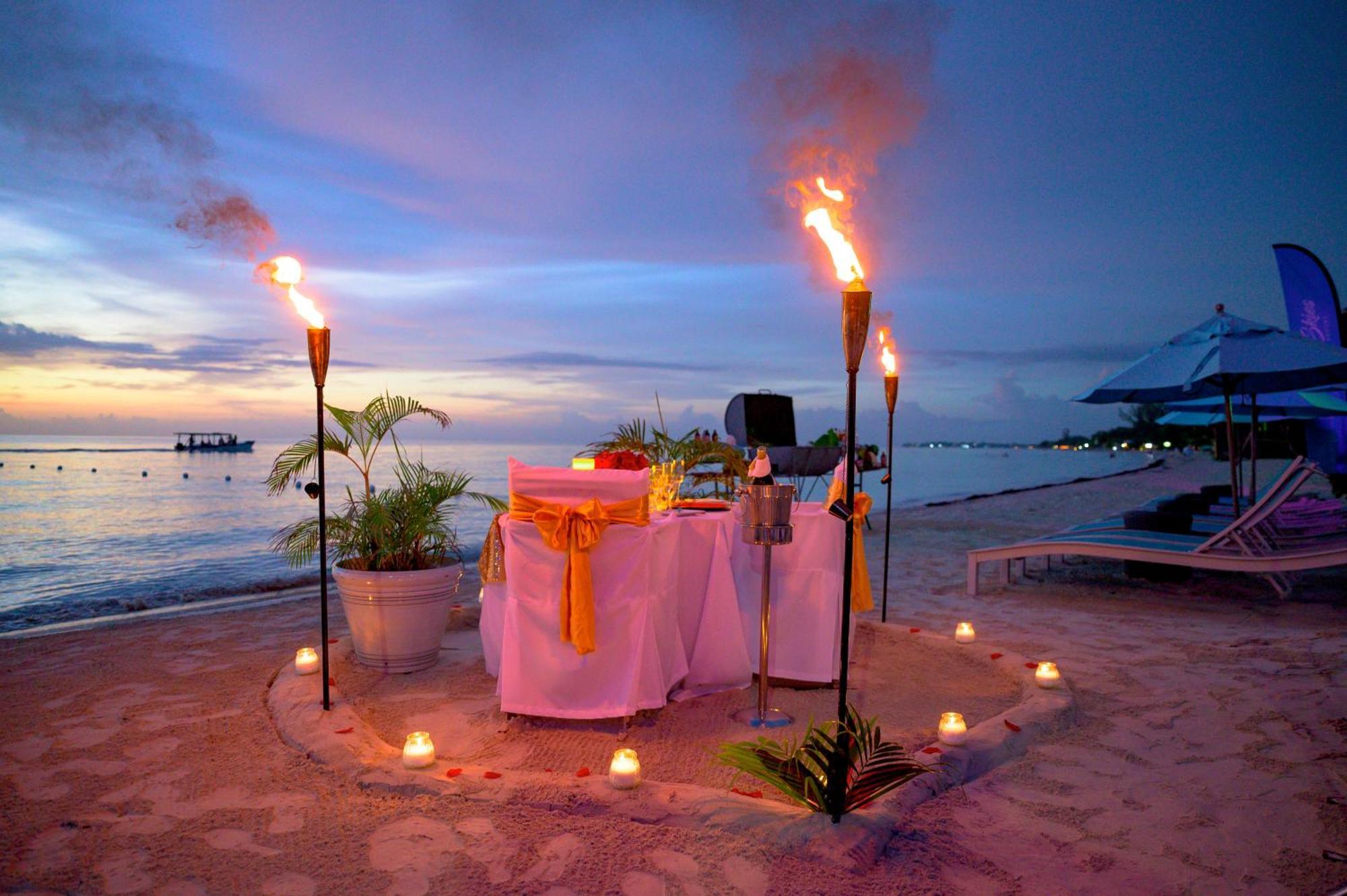 Blue Skies Beach Resort Negril Luaran gambar
